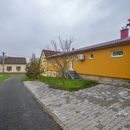 Velky Apartman Zlamanka Kroměříž Exterior foto