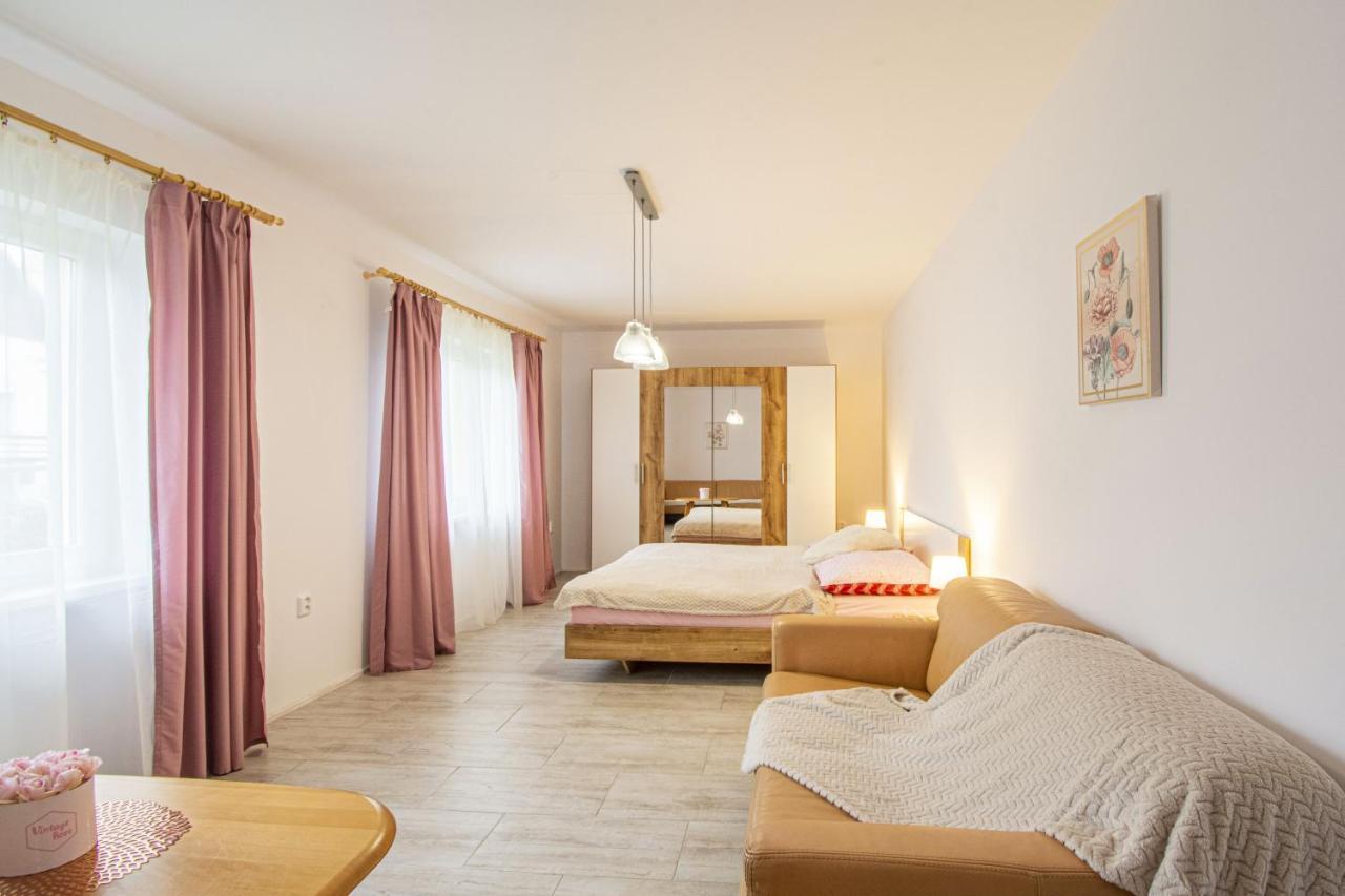 Velky Apartman Zlamanka Kroměříž Exterior foto